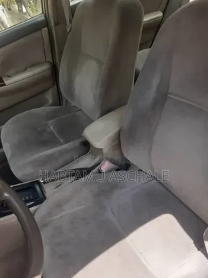 Toyota Corolla 2006 Gold