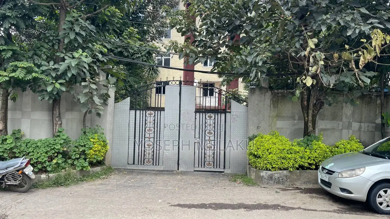 Four-Storey Building for Rent – Beklo Bet