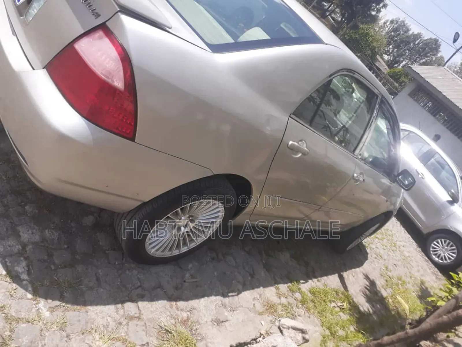 Toyota Corolla 2006 Gold