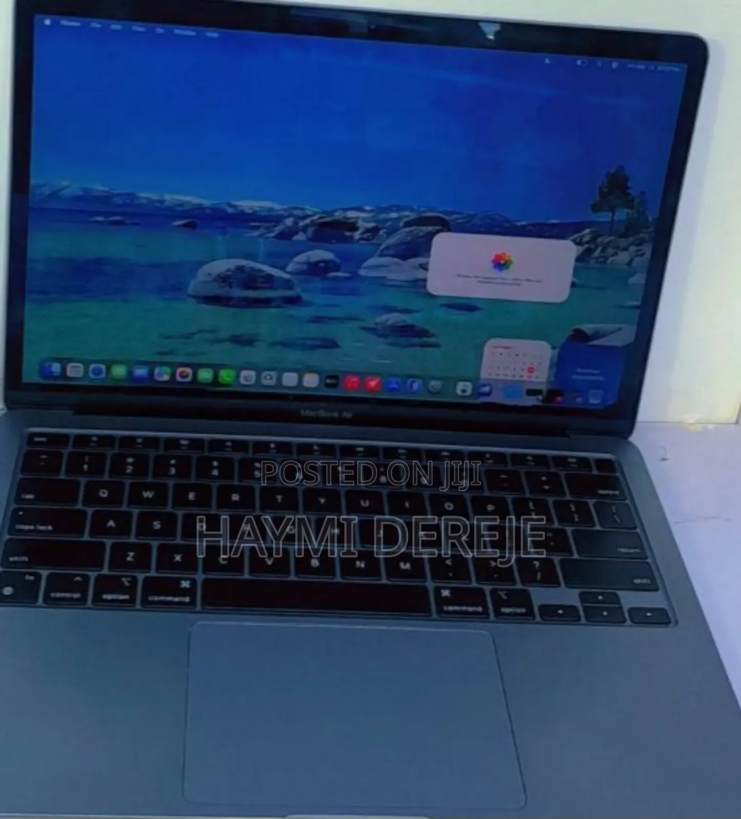 New Laptop Apple MacBook Pro 2019 8GB Intel Core I5 SSD 256GB