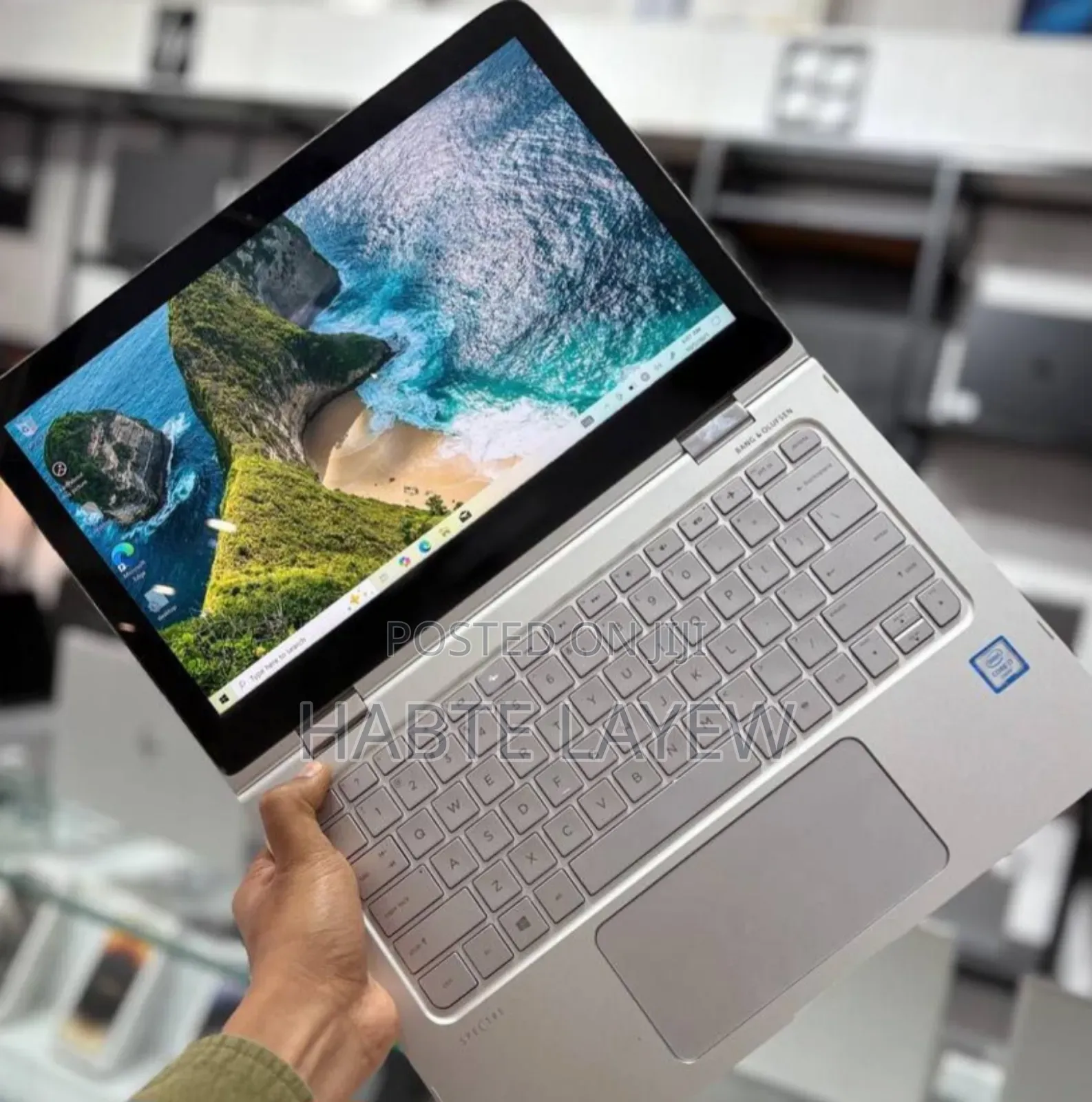 New Laptop HP Envy X360 8GB Intel Core I7 SSD 512GB