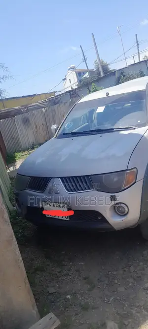 Mitsubishi L200 Single Cab 2.5 TD 4WD 2006 Silver