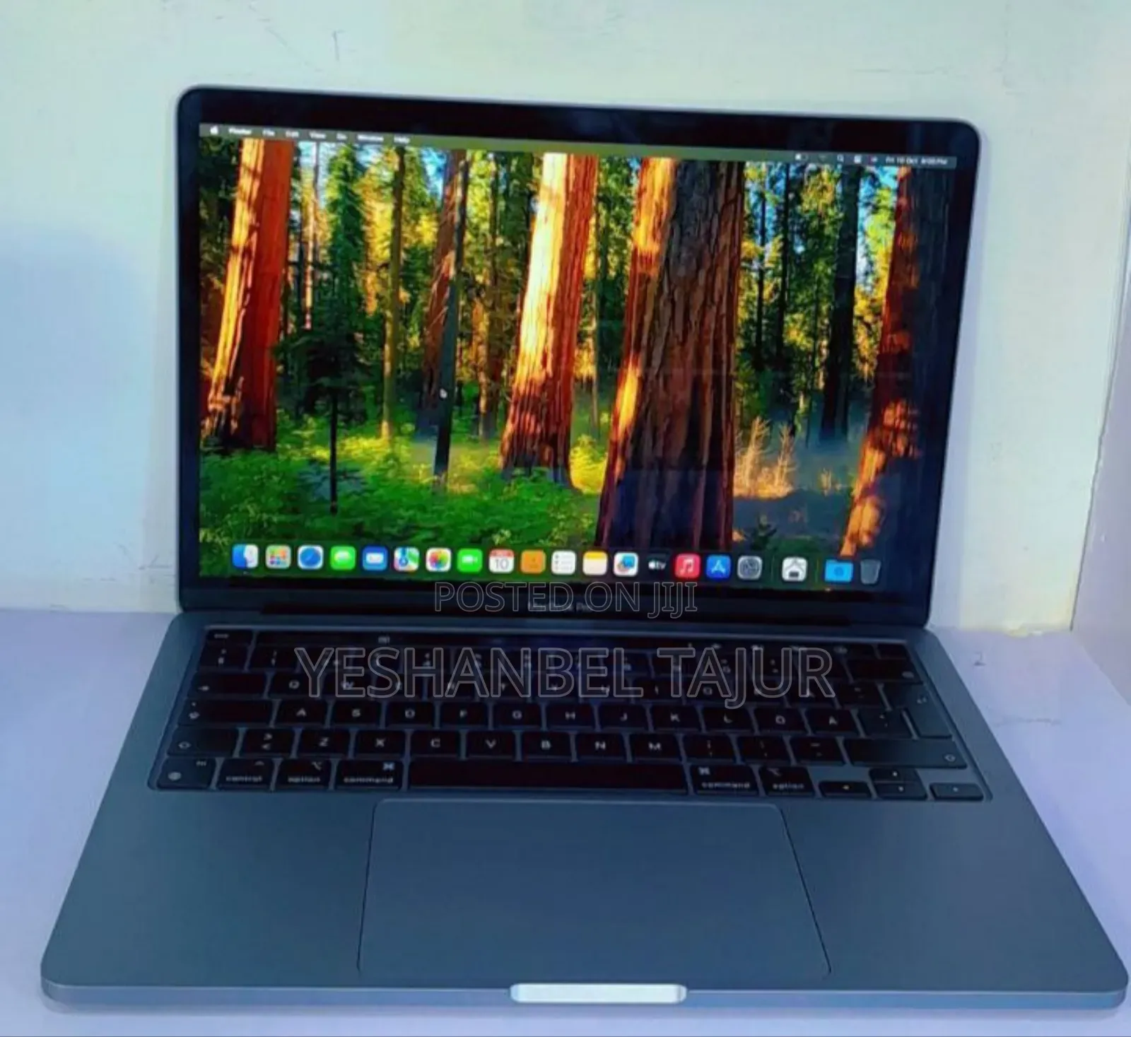 New Laptop Apple MacBook Pro 2020 M1 8GB Apple M1 SSD 512GB