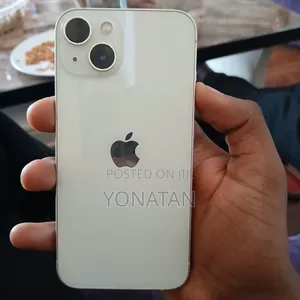 Apple iPhone 13 256 GB White