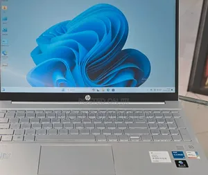 New Laptop HP Pavilion 15 16GB Intel Core I5 SSD 1T