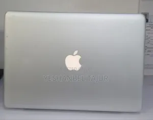 New Laptop Apple MacBook Pro 2012 8GB Intel Core i5 SSD 1T