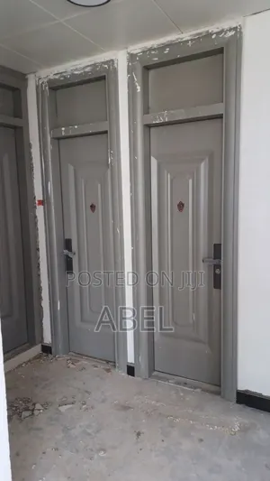 Victor በር Abel PLC