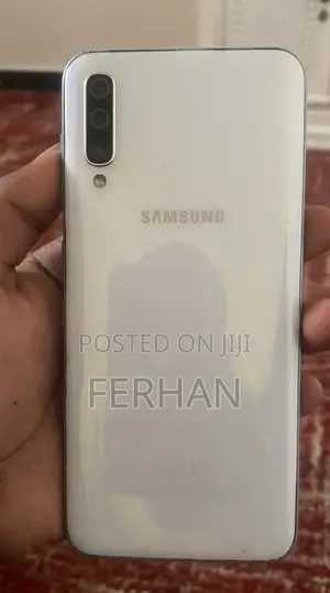 Samsung Galaxy A50 128 GB White