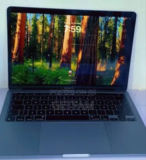 New Laptop Apple MacBook Pro 2020 M1 8GB Intel Core M2 SSD 512GB