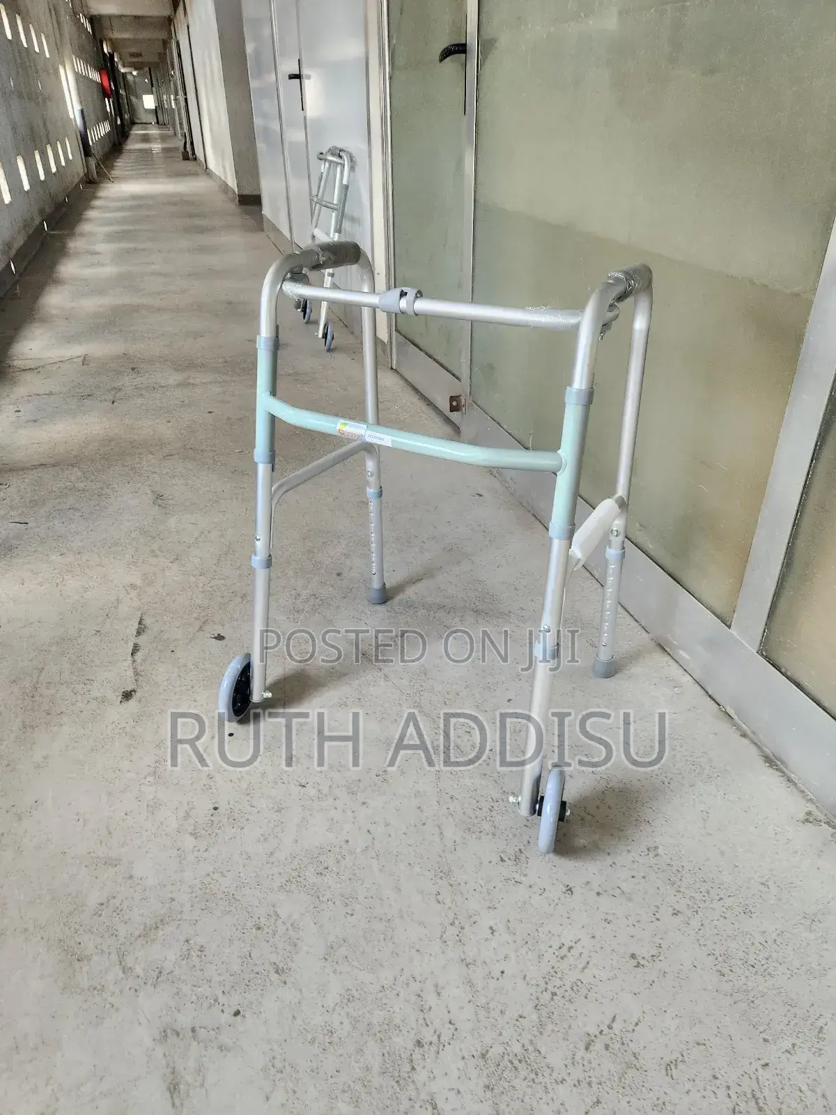 Medical Walker朱明walker較大brand New Foldable Stainless Walker 廟號walker