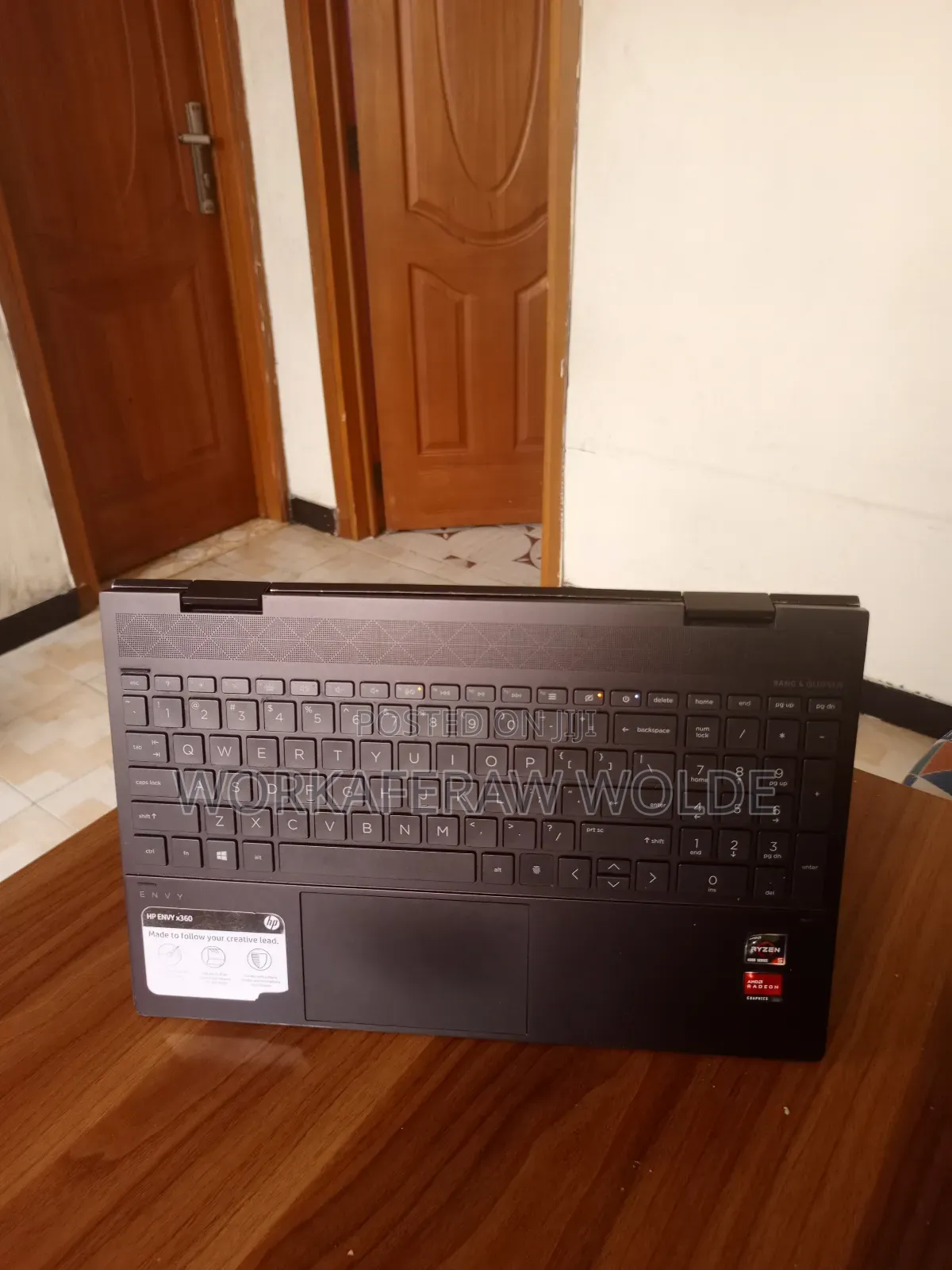 Laptop HP Envy X360 8GB AMD Ryzen 5 SSD 256GB