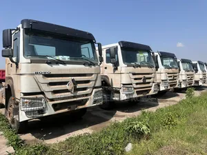 Photo - Trucks for Sale on Cash and Bank