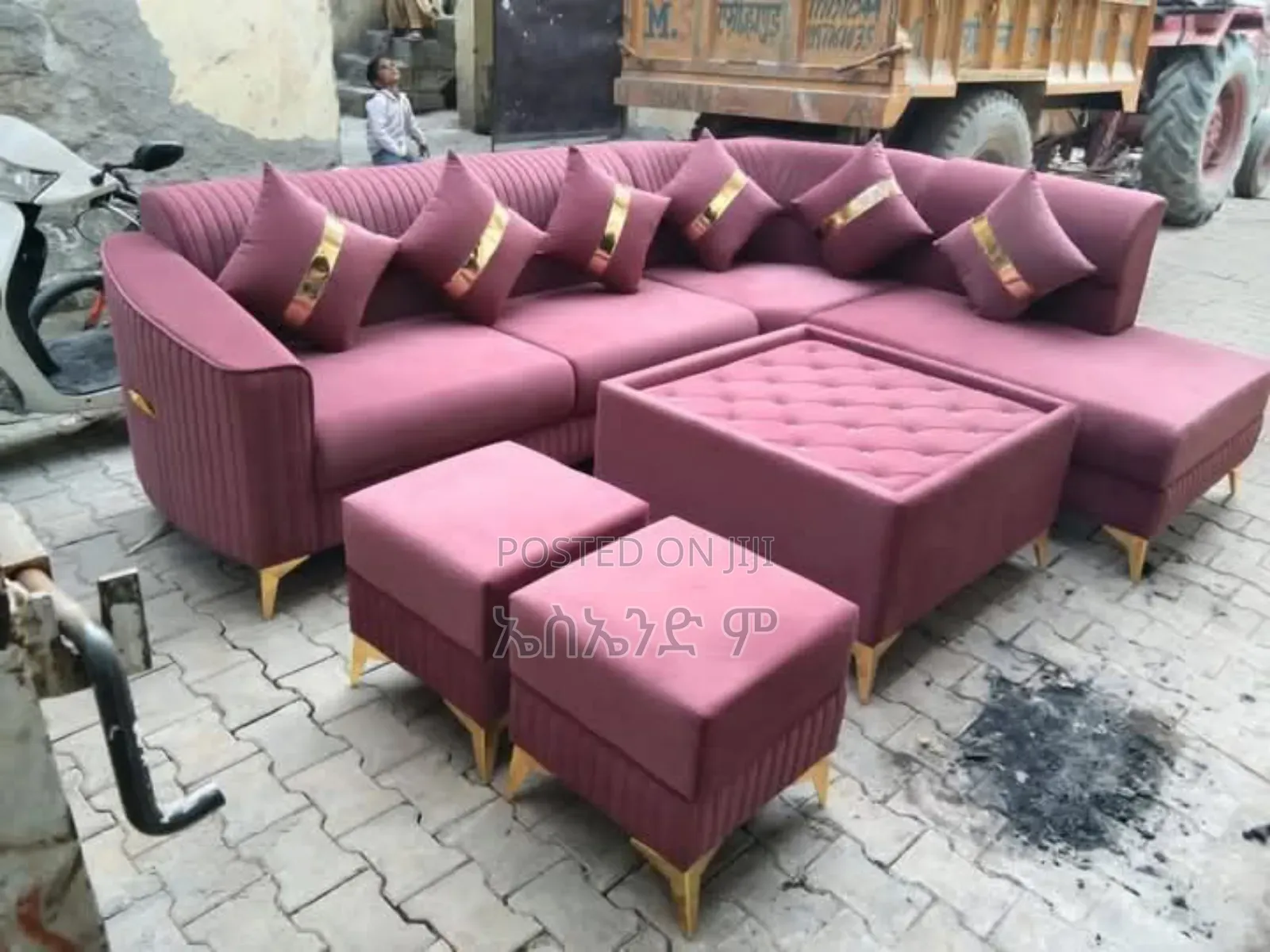 Webat + Anes Yale Size Sofa