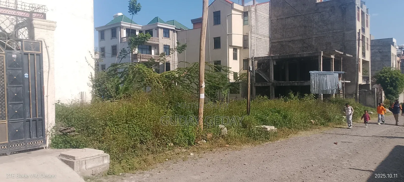 94 ካሬ በዶ ቦታ አስፓልት ግልባጭ