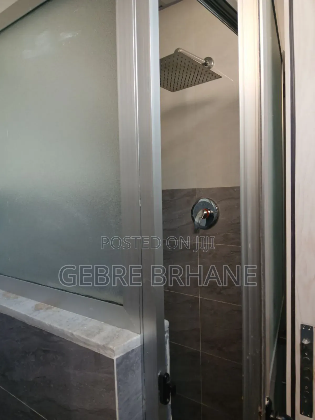 3bdrm Apartment in Apartment, Yeka for rent