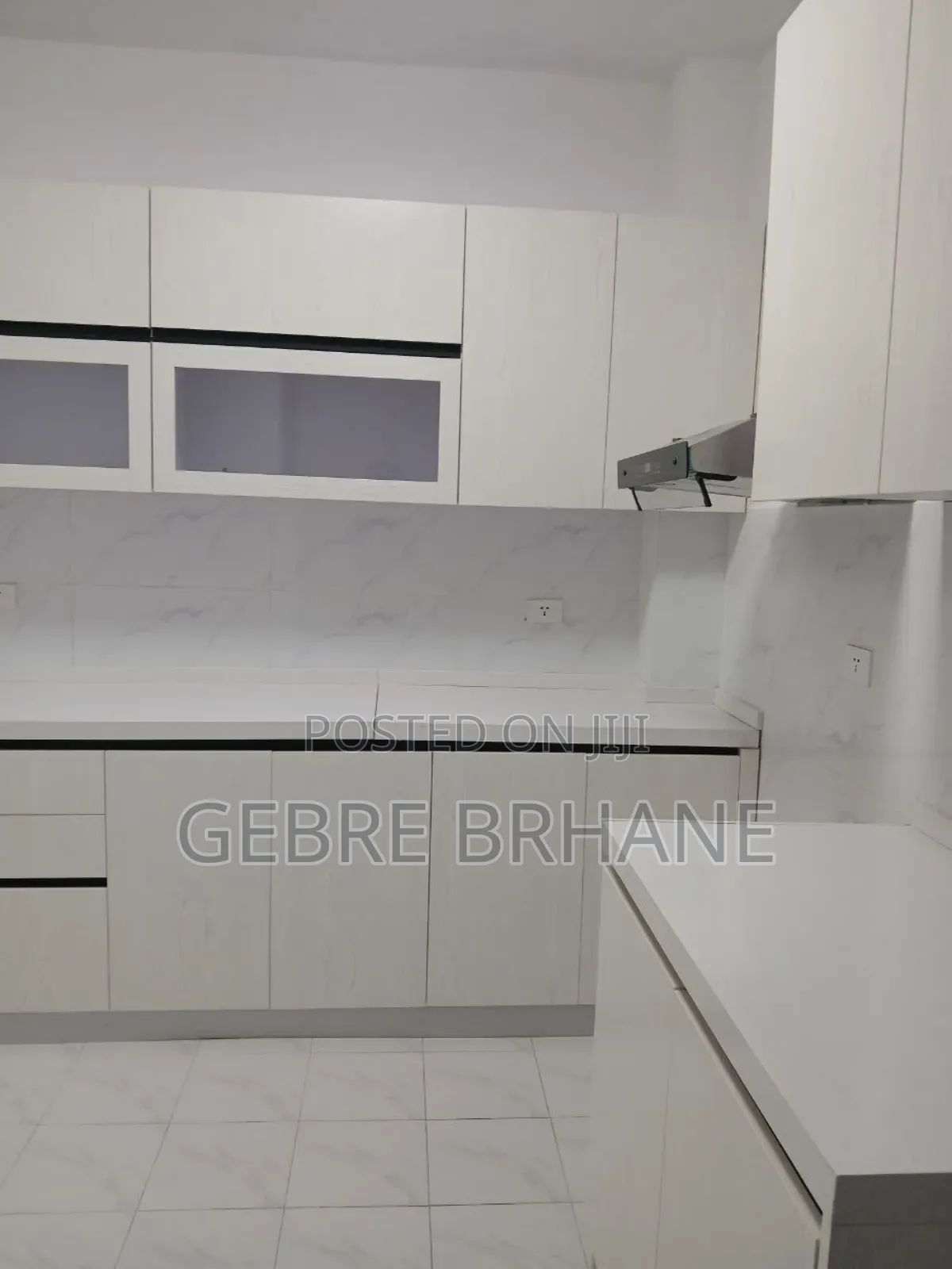 3bdrm Apartment in Apartment, Yeka for rent