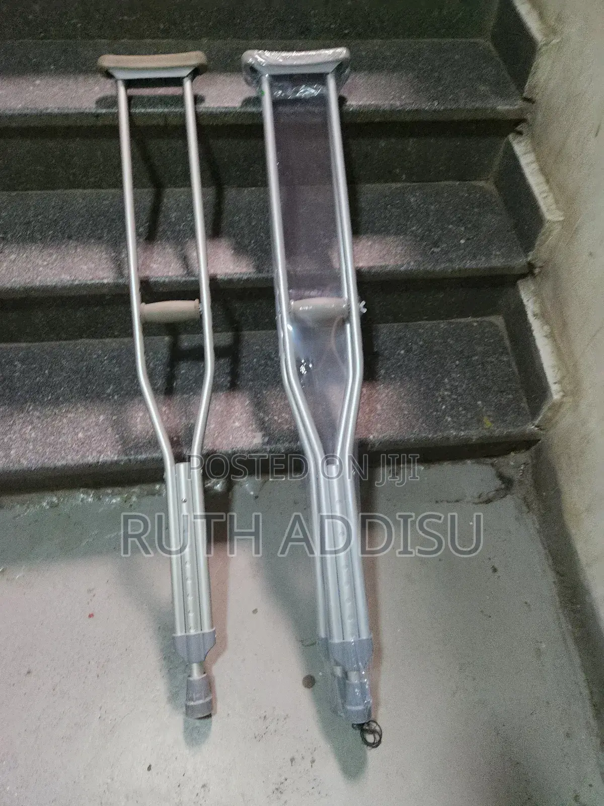 Axillary Bilateral Crutches堥你crutches喬裝crutches泰山crutches肋我crutches