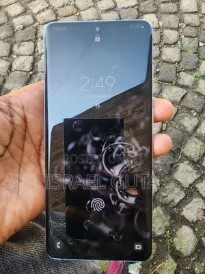 Photo - Samsung Galaxy S20+ 128 GB Blue