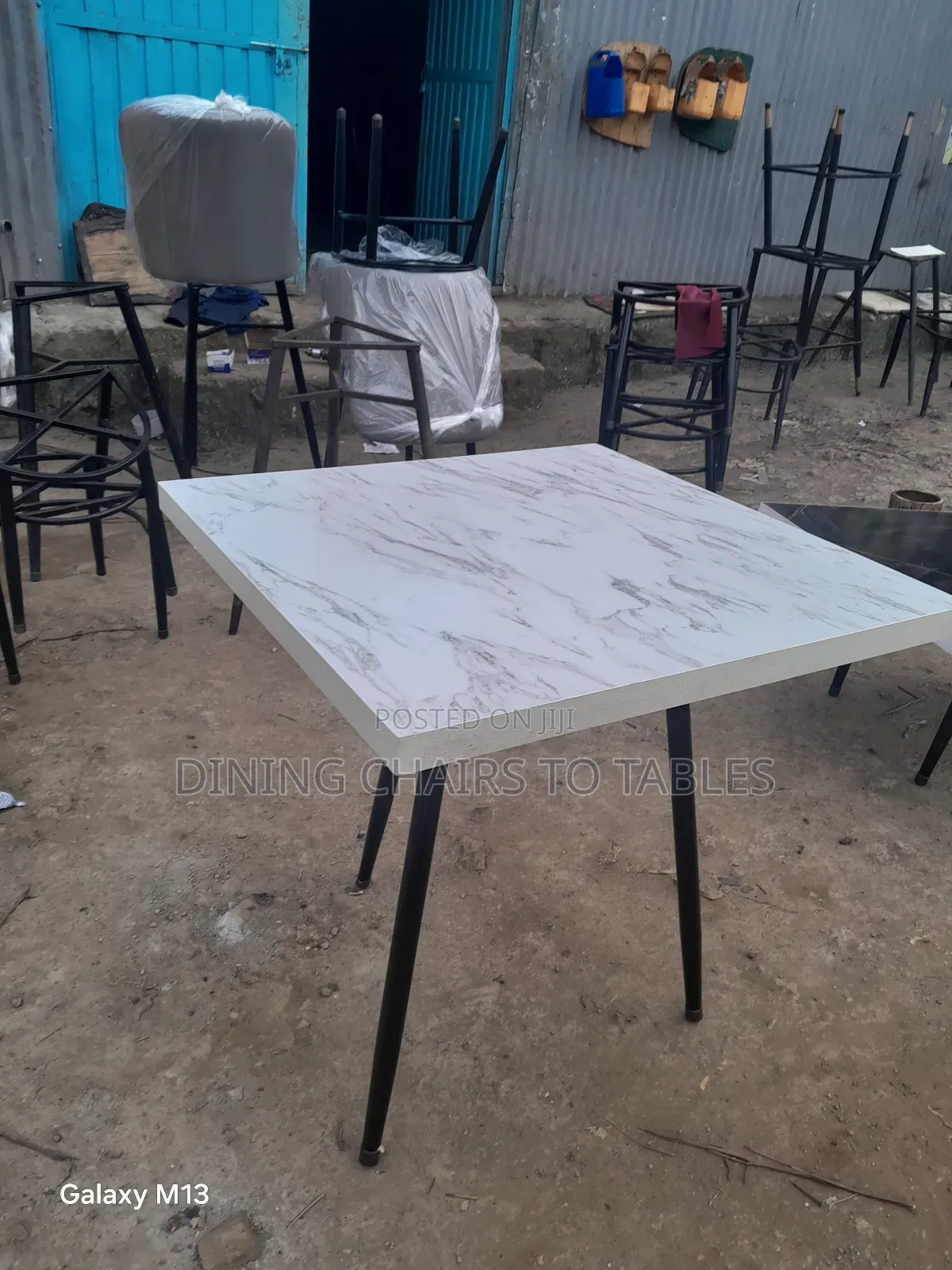 Quality the Restaurant Table