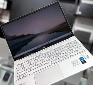 New Laptop HP Pavilion 15 16GB Intel Core I5 SSD 1T