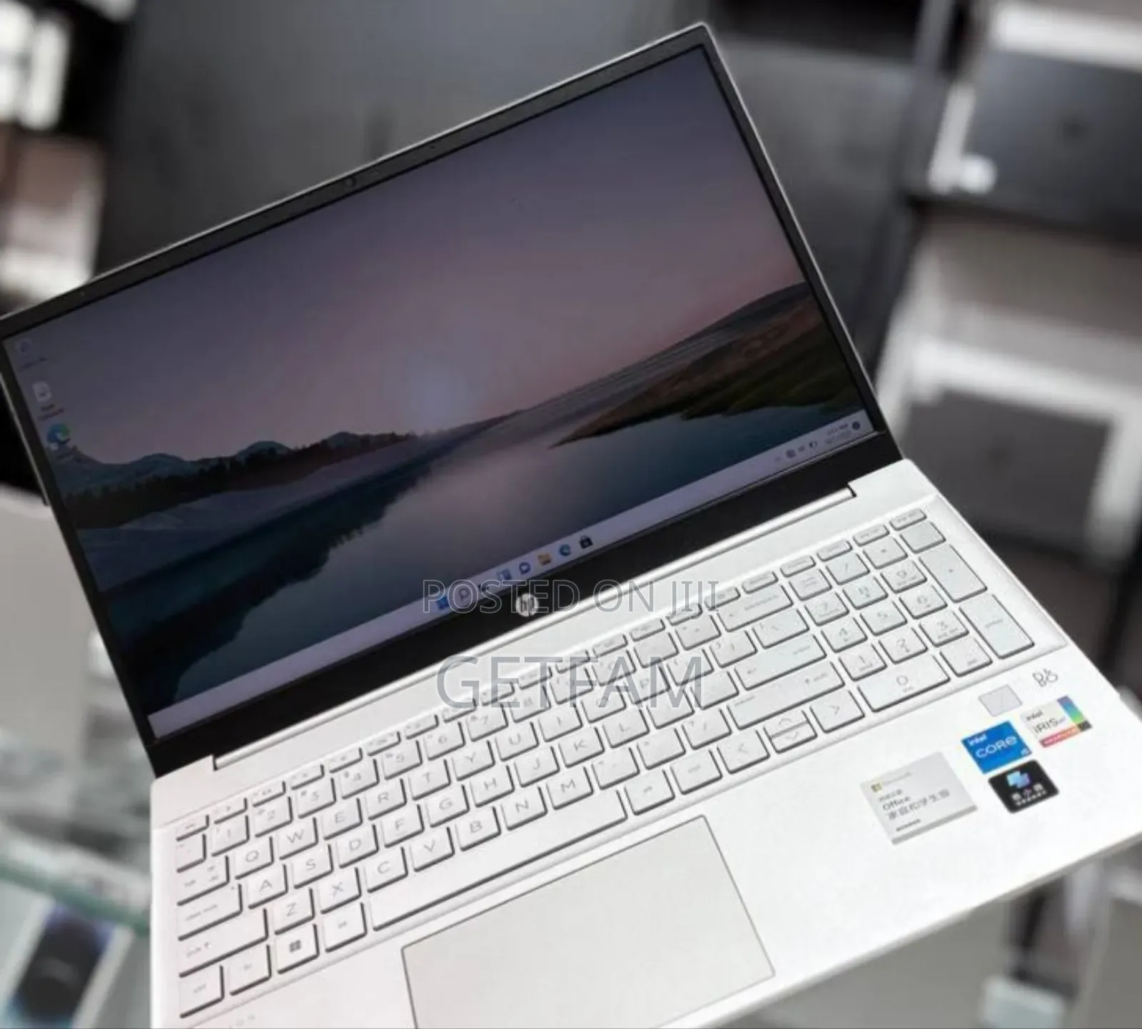 New Laptop HP Pavilion 15 16GB Intel Core I5 SSD 1T