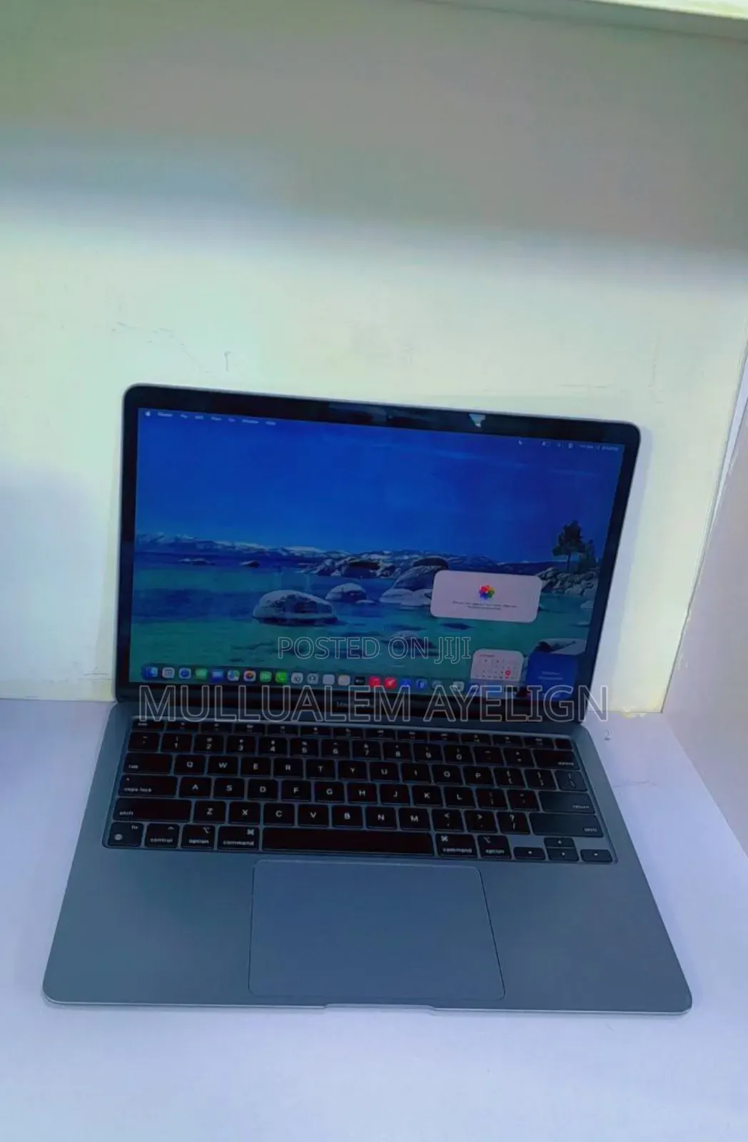 New Laptop Apple MacBook Air 8GB Apple M1 SSD 256GB