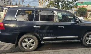 Toyota Land Cruiser 2015 Matt Black