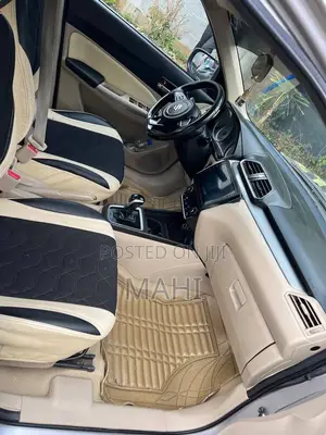 Photo - New Suzuki RE 2022 Silver