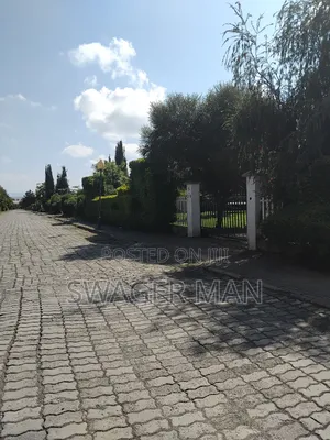 Furnished 7bdrm Townhouse/Terrace in Tafo Sheger, Yeka for sale