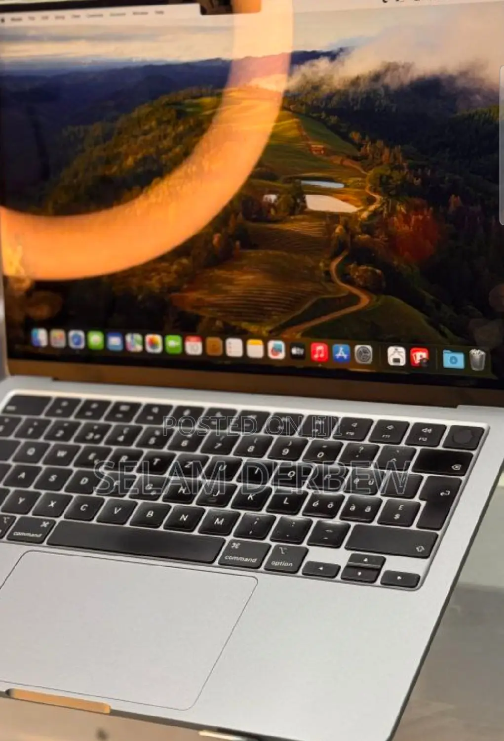 New Laptop Apple MacBook Air 2022 M2 8GB Apple M2 SSD 256GB