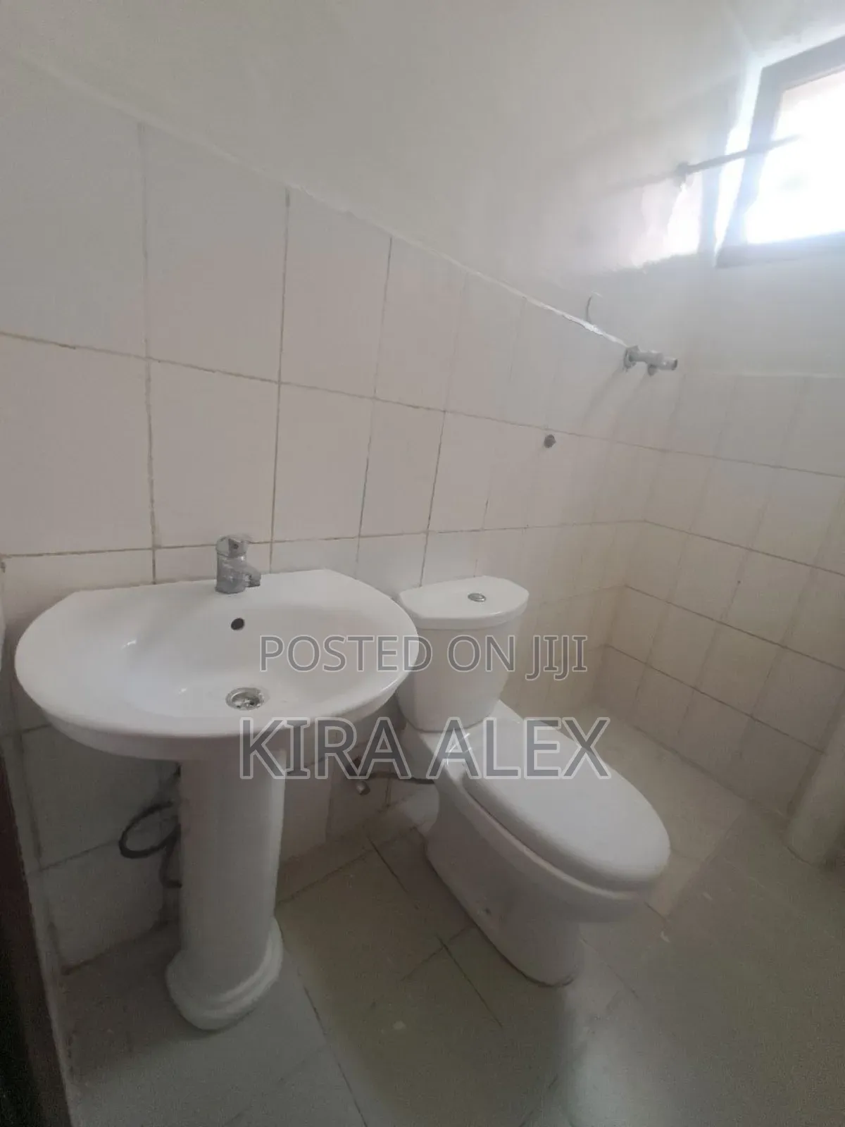 Furnished 4bdrm Apartment in Bole for sale