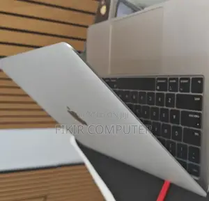 New Laptop Apple MacBook Air 2020 M1 8GB Intel Core I5 SSD 256GB