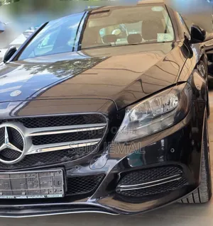 Mercedes-Benz C180 2014 Matt Black