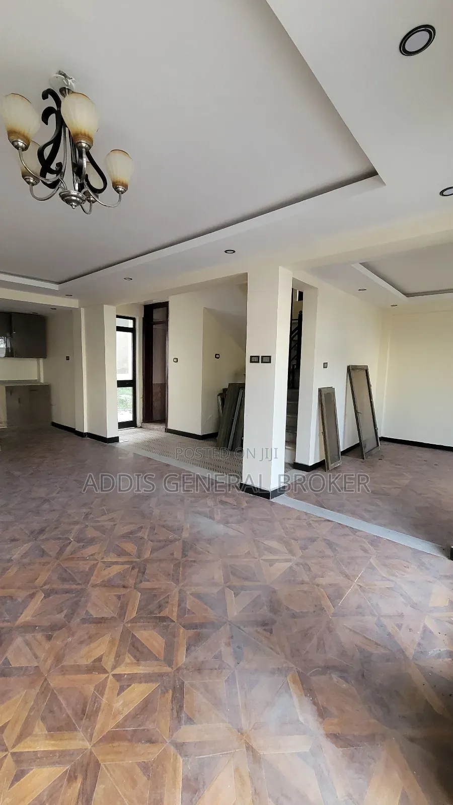 6bdrm House in Bulbula, Bole for sale