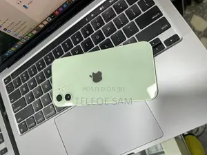 Photo - Apple iPhone 12 128 GB Green