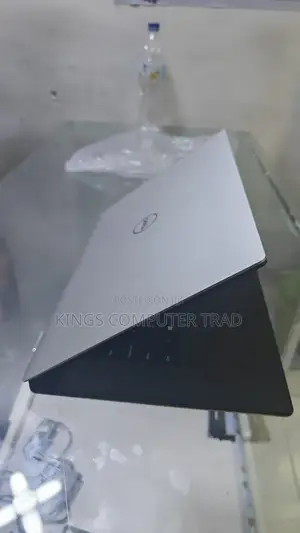 New Laptop Dell Precision 5530 32GB Intel Core I7 SSD 1T