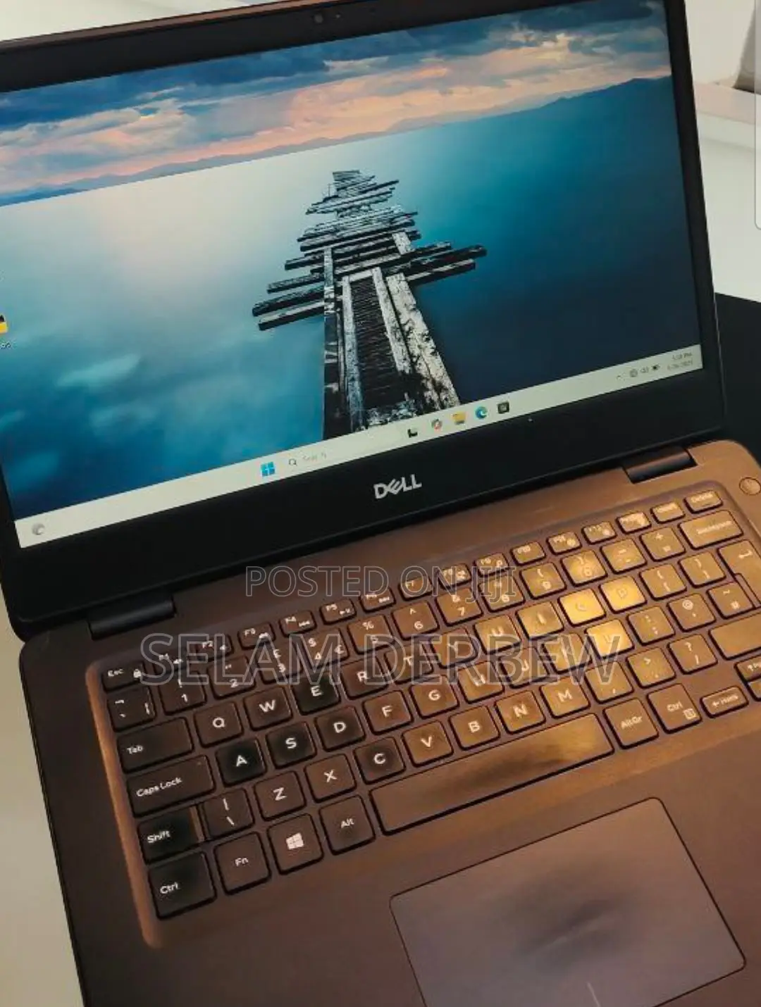 New Laptop Dell Latitude 10 4GB Intel Core I3 SSD 128GB