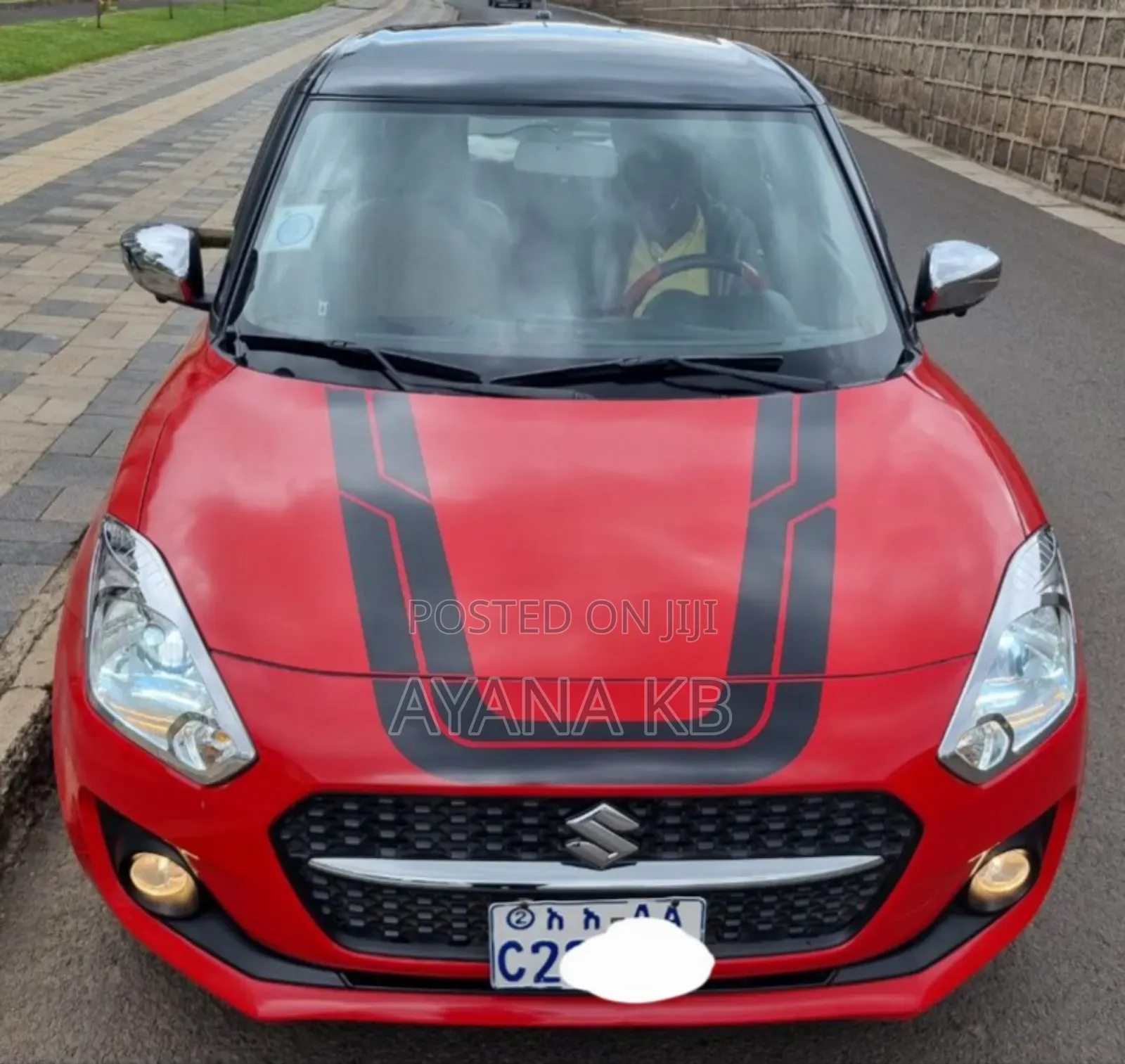 Suzuki Swift 2022 Red