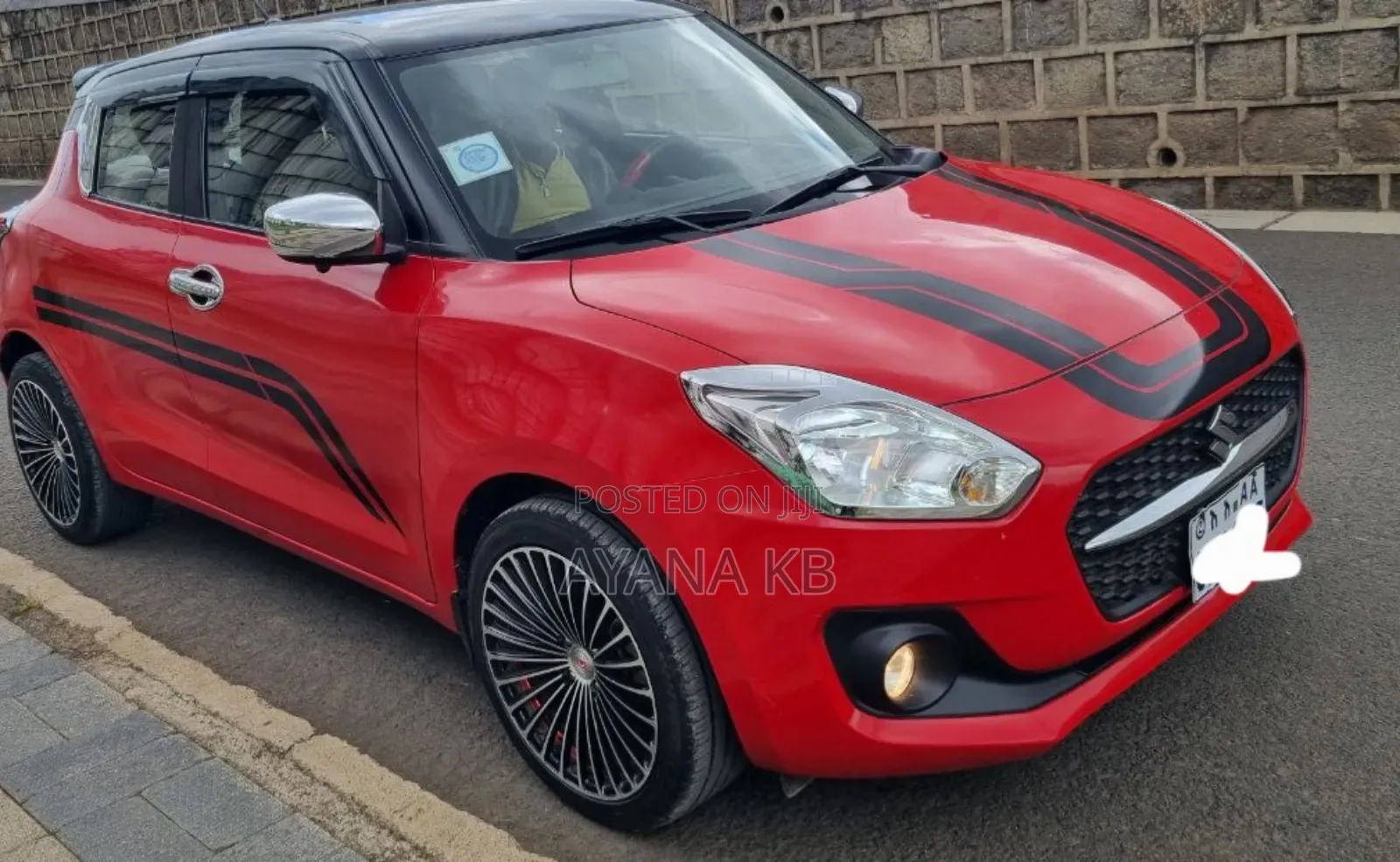 Suzuki Swift 2022 Red