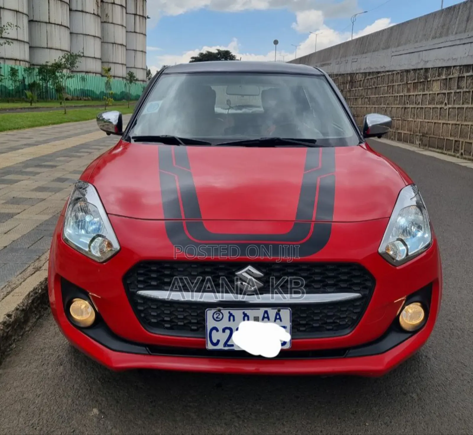 Suzuki Swift 2022 Red