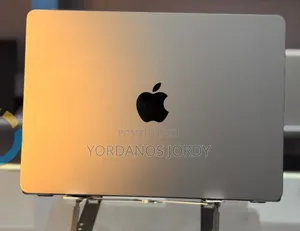 New Laptop Apple MacBook Air 2022 M2 8GB Apple M2 SSD 256GB