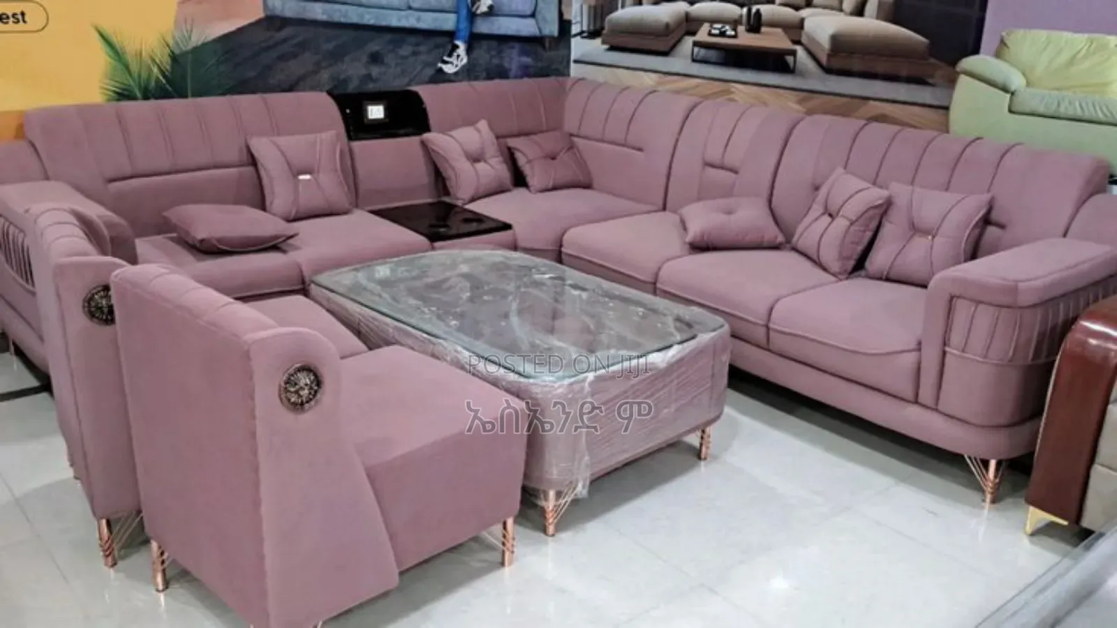 Webnesh Sofa With Table Design