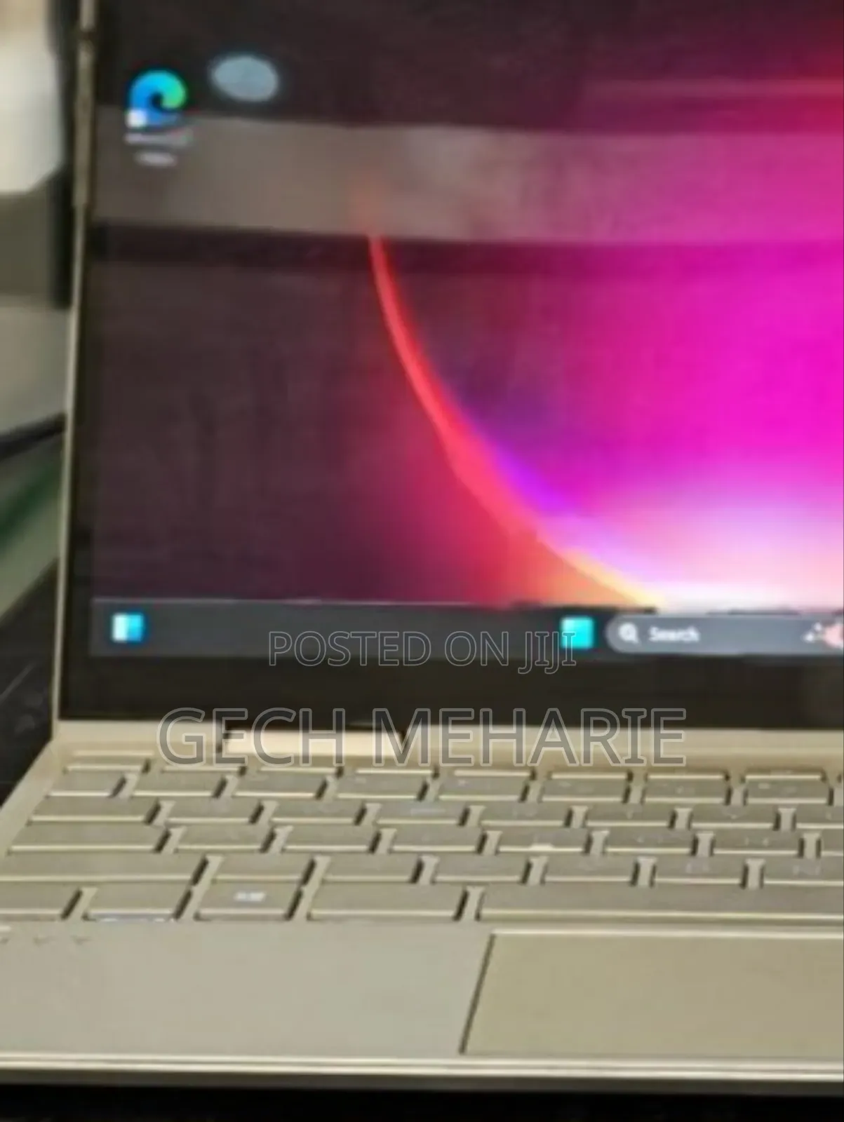 New Laptop HP Envy X360 8GB Intel Core I7 SSD 1T