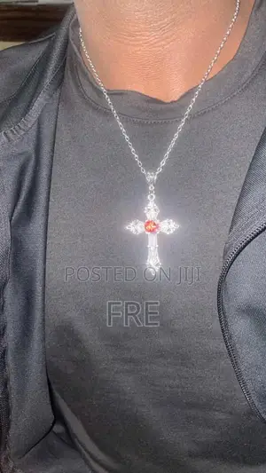 Photo - Braand New Neckless for Cheap