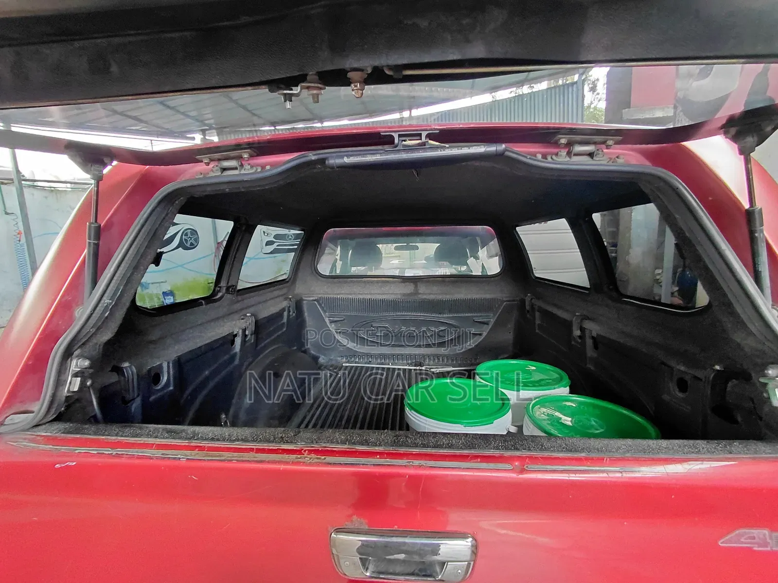 Isuzu D-MAX 2008 Red