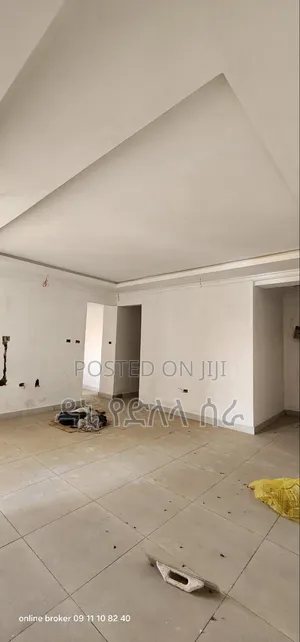 2bdrm Condo in አዲስ አበባ, Bole for sale