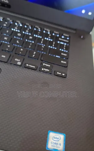 Photo - New Laptop Dell Precision 5540 16GB Intel Core I5 SSD 256GB