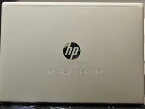 New Laptop HP 8GB AMD Ryzen 5 SSD 512GB