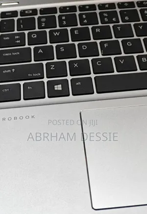 New Laptop HP 8GB AMD Ryzen 5 SSD 512GB