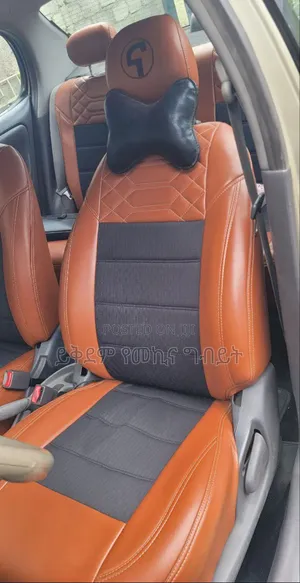 Toyota Platz 2000 Silver